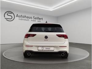 Volkswagen Golf VIII GTI 2.0 TSI DSG