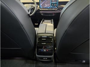 Volkswagen ID.7 Tourer GTX 340PS //SOFORT VERF.// 4MOTION - Pano, LED, Standhzg. usw.