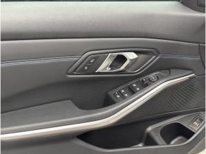 BMW 320 320d Lim. M-Sportpaket AHK/ACC GARANTIE-05/2030