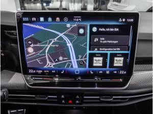 Volkswagen Golf Variant 1.5 eTSI R-Line DSG AHK Pano / Sonderleasing bis 27.05.