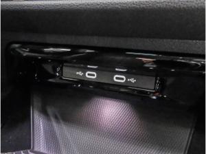 Volkswagen Golf Variant 1.5 eTSI R-Line DSG AHK Pano / Sonderleasing bis 27.05.