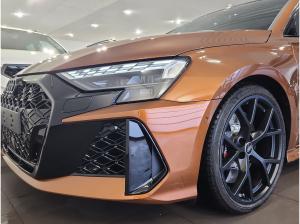 Audi RS3 Sportb. exclusive RS-Abgas Pano Matrix Sonos