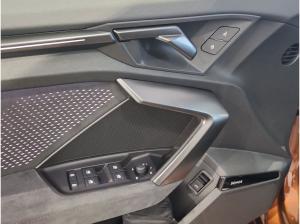 Audi RS3 Sportb. exclusive RS-Abgas Pano Matrix Sonos