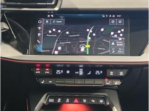 Audi RS3 Sportb. exclusive RS-Abgas Pano Matrix Sonos