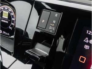 Volkswagen Multivan Life 1,5 l eHybrid Klima Navi PDC AHK