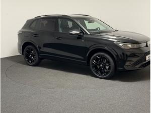 Volkswagen Tiguan R-Line 4MOTION Black Style Leder Pano