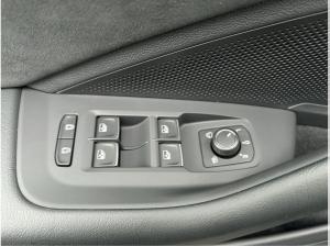 Volkswagen Passat R-Line 1.5 l eHybrid SOFORT VERFÜGBAR! CarPlay