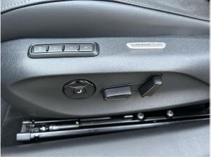 Volkswagen Passat Elegance 2.0 l TDI DSG SOFORT VERFÜGBAR! CarPlay Matrix ACC