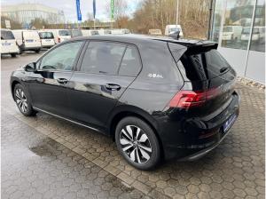 Volkswagen Golf VIII 1.5 TSI GJR+NAVI+AHK+PDC+SHZ+LED