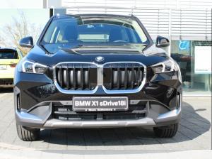 BMW X1 sDrive18i *PREMIUM PAKET UND AHK *Sofort Verfügbar**