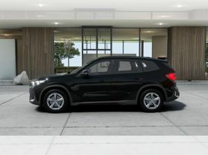 BMW X1 sDrive18i *PREMIUM PAKET UND AHK *Sofort Verfügbar**