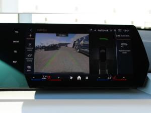 BMW X1 sDrive18i *PREMIUM PAKET UND AHK *Sofort Verfügbar**