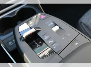 BMW X1 sDrive18i *PREMIUM PAKET UND AHK *Sofort Verfügbar**