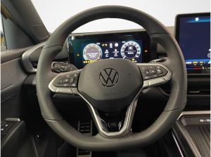 Volkswagen T-Roc 1.5 eTSI DSG R-Line