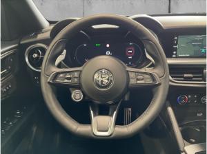Alfa Romeo Stelvio Veloce Q4 2.0 PANORAMA+PDC+KAMERA+CARPLAY