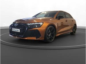 Audi RS3 Sportb. exclusive RS-Abgas Pano Matrix Sonos
