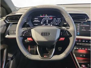 Audi RS3 Sportb. exclusive RS-Abgas Pano Matrix Sonos