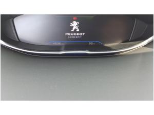 Peugeot 3008 Plug-In Hybrid - 225 PS - Allure Pack + Navi - Gebrauchtwagen
