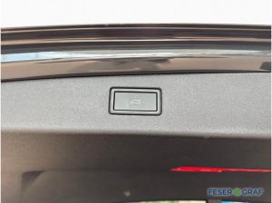 Volkswagen Tiguan R-Line 1,5eTSI DSG Alu-19 Matrix Panorama