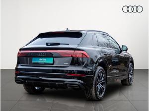 Audi Q8 SUV S-Line TFSI e qu. Pano AHK 22" B&O HuD 0,5%