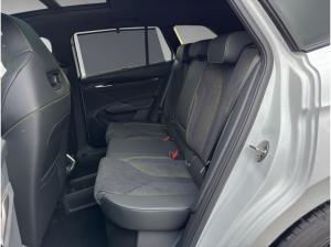 Skoda ENYAQ RS 84 kWh 4x4 mit Max Paket PANO AHZV