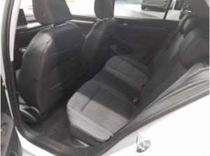 Volkswagen Golf VIII Lim. Style 1.5 eTSI 110kW DSG - LED Plus HUD Rear View ACC Navi PDC Standhzg. Digital Cockpit L