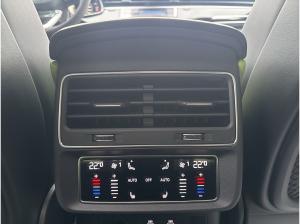 Audi RS Q8 performance, exclusive Leder!