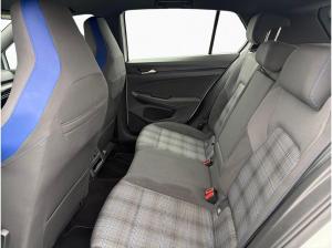 Volkswagen Golf VIII GTE 1.4 eHybrid DSG NAVI ACC SHZ LED