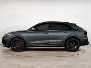 Audi RS Q8 SUV performance