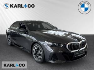 BMW 530 e M SPORT 20" INNOVATIONSPAKET DRIVING ASSIST PLUS HARMAN/KARDON
