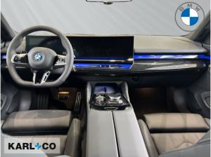 BMW 530 e M SPORT 20" INNOVATIONSPAKET DRIVING ASSIST PLUS HARMAN/KARDON