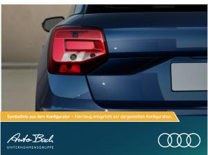 Audi Q2 S line 35TFSI 150PS Stronic 18" / S-Interieur / Assistenz