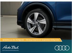 Audi Q2 S line 35TFSI 150PS Stronic 18" / S-Interieur / Assistenz