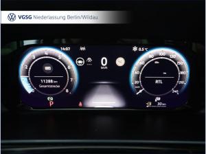 Volkswagen Caddy Style 7-Sitzer VorbAHK PanoDach Navi ACC GJR