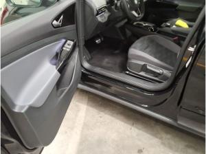 Volkswagen ID.5 Pure 125kW - Matrix-LED PDC Wärmepumpe Navi SHZ LM MFL ACC CarPlay CCS