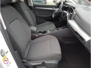 Volkswagen Golf VIII Move 2.0 TDI DSG / IQ.Drive, Pano, AHK