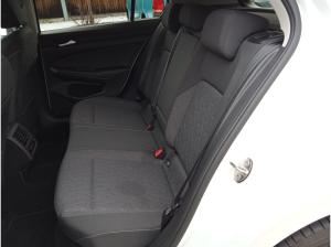 Volkswagen Golf VIII Move 2.0 TDI DSG / IQ.Drive, Pano, AHK