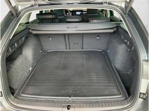 Skoda Octavia Combi Balance 2.0 TDI AHK ACC HUD LED