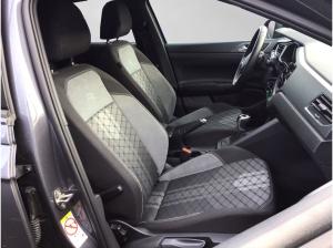 Volkswagen Taigo 1.5 TSI DSG R-LINE AHK R-KAM