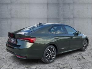 Skoda Octavia Sportline 1,5 TSI DSG mHEV  + Individuallackierung Khaki-Grün Metallic + sofort verfügbar