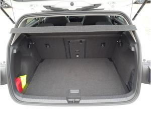 Volkswagen Golf VIII Life 1.5TSI/ Navi, App, RFK, LED+, SHZ