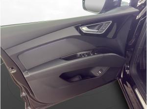 Audi Q4 e-tron 45 S line AHK LED LM 20" Navi PDC+RFK ACC