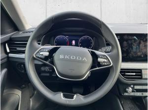 Skoda Kamiq Selection 1.0 TSI NAVI ACC KAMERA LED AHK JAHRESWAGEN