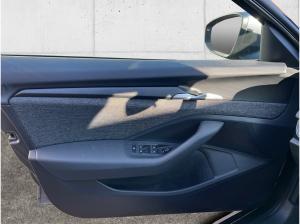 Skoda Superb Combi Essence 2.0 TDI NAVI SHZ ACC KAMERA LED JAHRESWAGEN