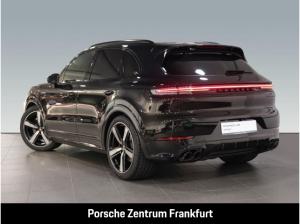 Porsche Cayenne GTS HA-Lenkung InnoDrive Head-Up BOSE