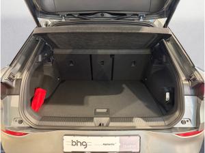 Volkswagen T-Roc R-Line 1.5 l eTSI/ Matrix LED/ 20 Zoll/ sofort verfügbar!