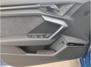 Audi RS3 Sportback Pano CarbonSpoiler 280kmh AdaptFwk