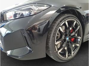 BMW iX1 xDrive30 M Sportpaket , 5-türig (Strom)