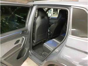 Volkswagen Tiguan R BLACK STYLE 2.0TSI DSG 4M ACC.AREA-VIEW.VIRTUAL.LED.APP-C.LKRD-HZG