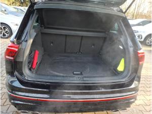 Volkswagen Tiguan R 2.0TSI DSG 4M ACC.AHK.AREA-VIEW.PANO.LED.VIRTUAL.DCC.APP-C.SHZ